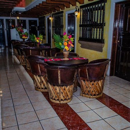 Hotel Casa Santa Lucia Antigua Extérieur photo