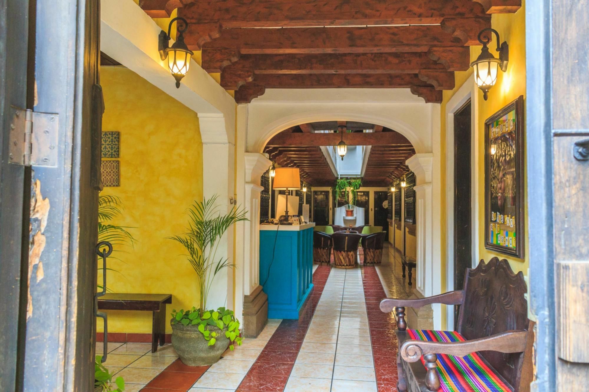 Hotel Casa Santa Lucia Antigua Extérieur photo